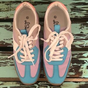 Trendy Pastel Women's Sneakers